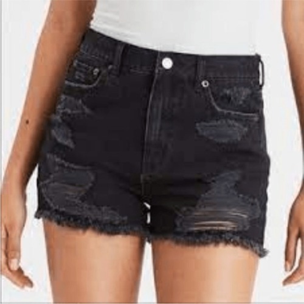 American Eagle Black Distressed Mom Cutoff Jean Shorts size 2